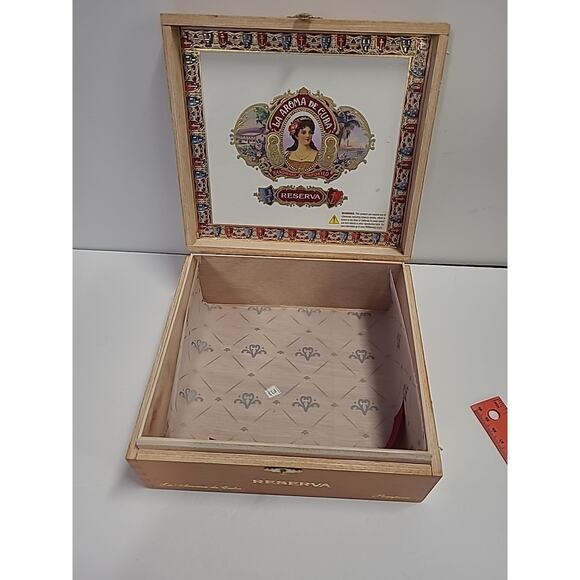 La Aroma De Cuba Reserva Nicaragua Cigar Box Wooden EMPTY - Picture 5 of 15